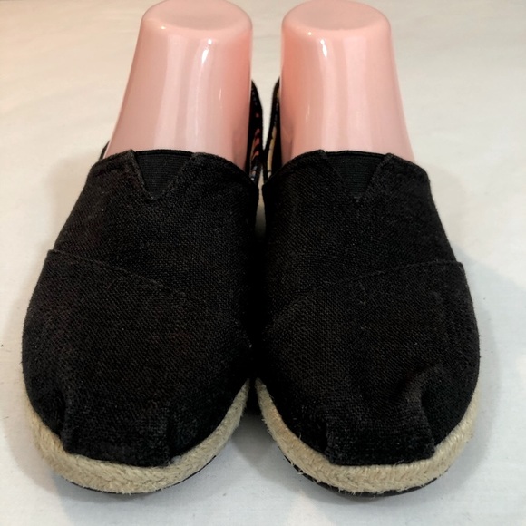 bobs black espadrilles